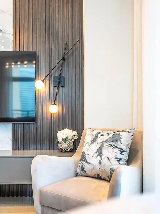 Modern Downtown Escape 1Bedroom With Upscale Comfort Dubai 0*,