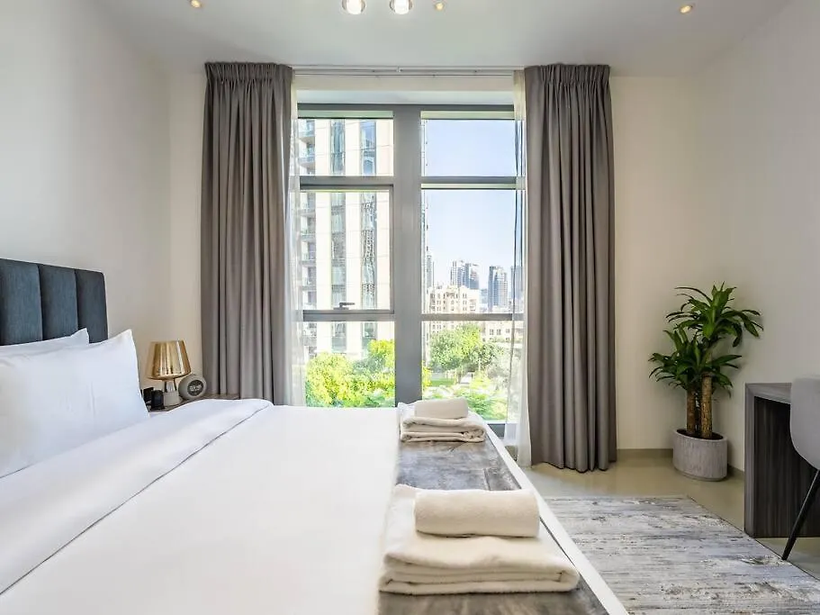 Modern Downtown Escape 1Bedroom With Upscale Comfort Dubai 0*,