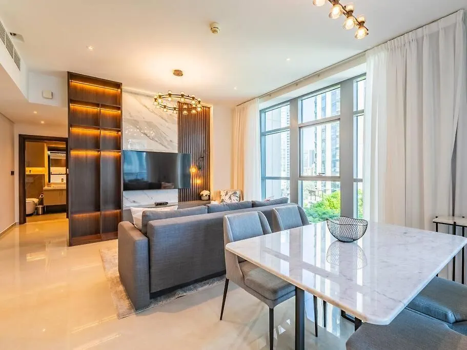 Apartment Modern Downtown Escape 1Bedroom With Upscale Comfort Dubai