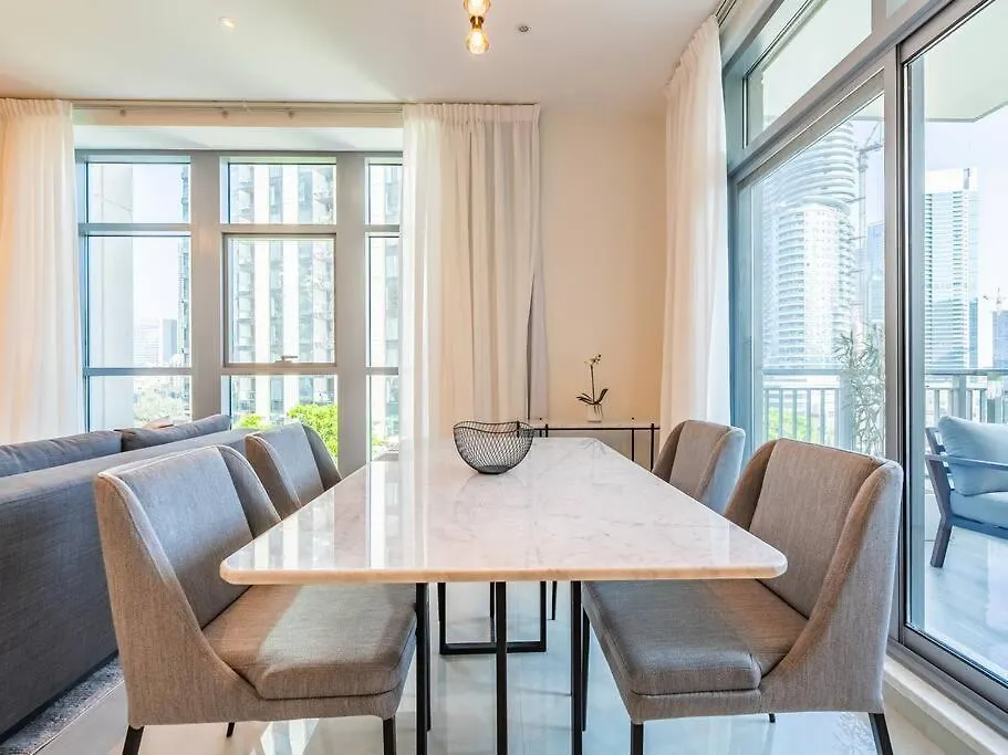 Modern Downtown Escape 1Bedroom With Upscale Comfort Dubai